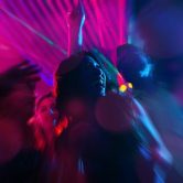 girl danse boom disco azenda